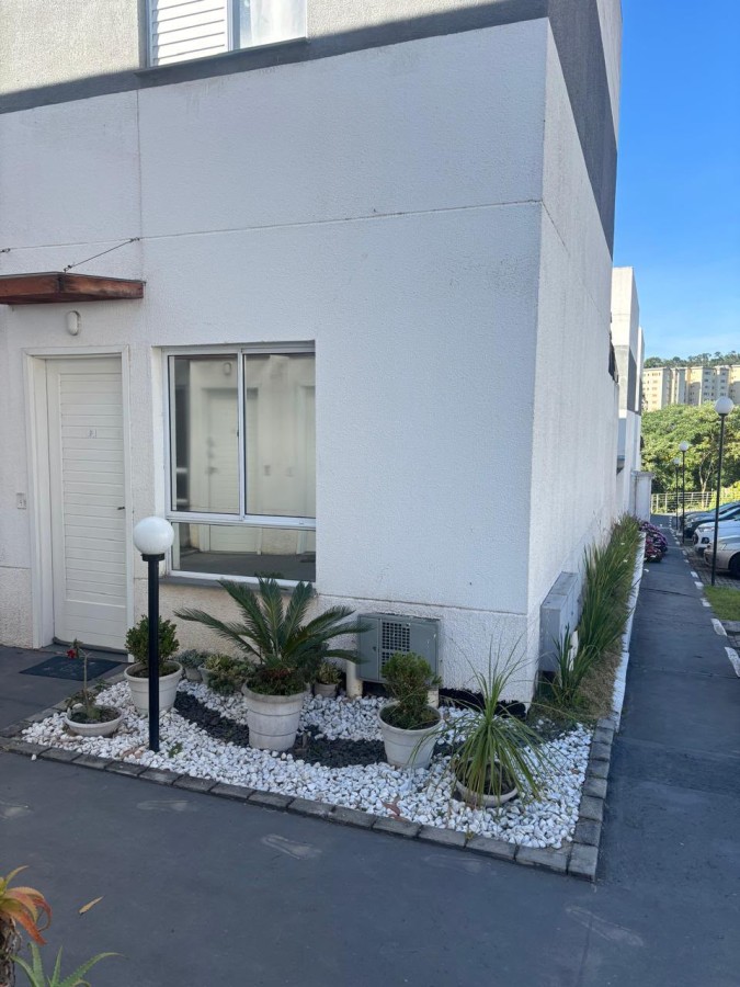 Casa em Condom�nio