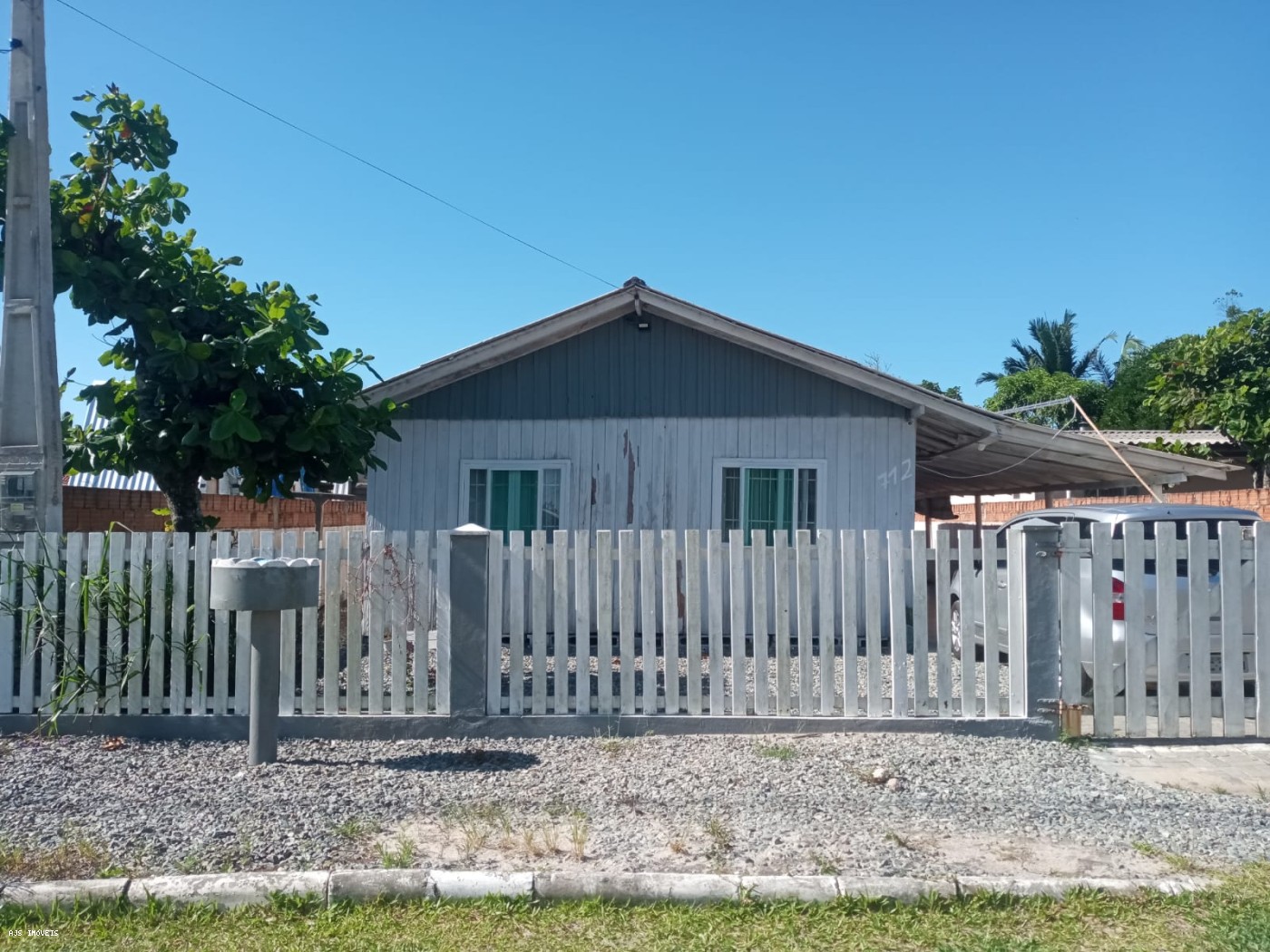Casa para Venda em Balne�rio Barra do Sul, Salinas