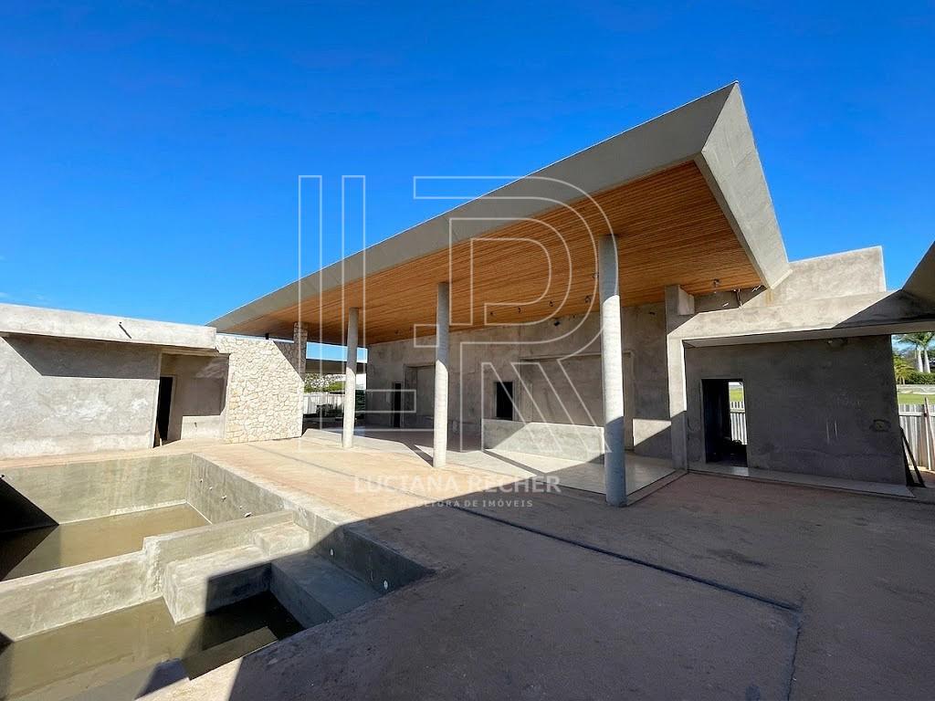 Piscina com SPA