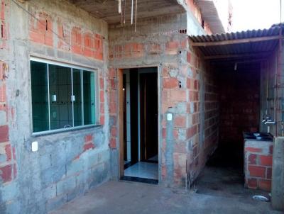 Casa para Venda, em Abre Campo, bairro CANTINHO DO CU, 2 dormitrios, 1 banheiro, 2 vagas