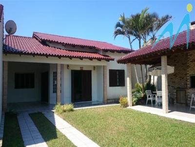 Casa para Venda, em Cidreira, bairro Salinas, 5 dormitrios, 2 banheiros, 1 sute, 1 vaga