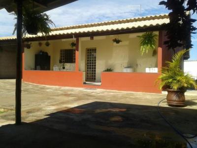Casa para Venda, em Sete Lagoas, bairro Santa Felicidade, 2 dormitrios, 1 banheiro, 3 vagas