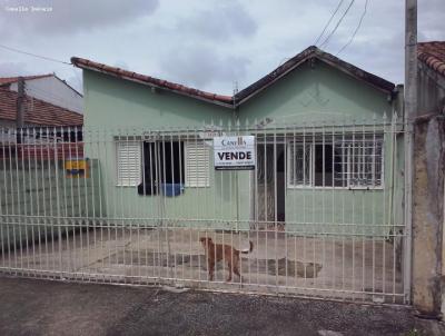 Casa para Venda, em Guaratinguet, bairro Pedregulho, 3 dormitrios, 1 banheiro, 1 sute, 2 vagas