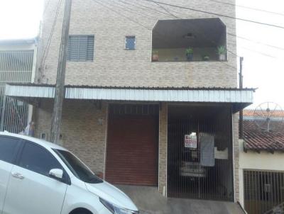 Casa para Venda, em Presidente Prudente, bairro HUMBERTO SALVADOR, 3 dormitrios, 1 banheiro, 2 vagas