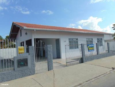 Casa Plana para Locao, em Piarras, bairro Nossa Senhora da Paz, 3 dormitrios, 1 banheiro, 2 vagas
