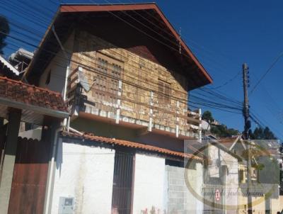 Casa para Venda, em Campos do Jordo, bairro Vila Sodipe, 4 dormitrios, 3 banheiros, 3 vagas