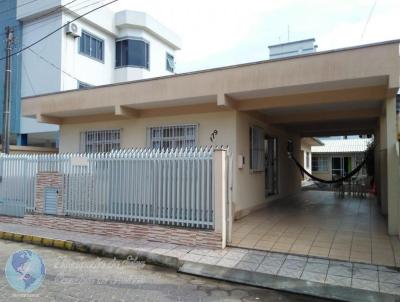 Casa para Temporada, em Bombinhas, bairro canto grande, 4 dormitrios, 2 banheiros, 3 vagas