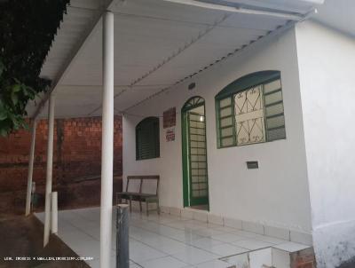 Casa para Venda, em Presidente Prudente, bairro VALE DO SOL, 3 dormitrios, 1 banheiro, 3 vagas
