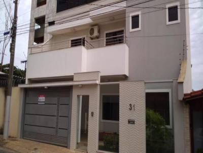 Casa para Venda, em Bom Despacho, bairro Centro, 3 dormitrios, 3 banheiros, 2 sutes, 2 vagas