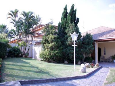 Casa para Venda, em Taubat, bairro Jardim das Naes, 5 dormitrios, 5 banheiros, 2 sutes, 6 vagas