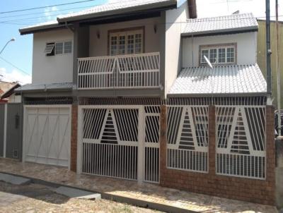 Casa para Venda, em Pouso Alegre, bairro -, 4 dormitrios, 1 banheiro, 1 sute, 2 vagas