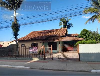 Casa / Sobrado para Venda, em Itaja, bairro Cordeiros, 2 dormitrios, 1 banheiro, 1 sute, 2 vagas