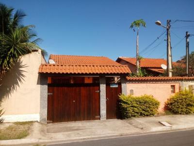 Casa para Venda, em Maricá, bairro Praia de Itaipuaçu (Itaipuaçu), 2 dormitórios, 3 banheiros, 1 suíte, 1 vaga