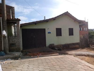 Casa para Venda, em Abre Campo, bairro Esplanada, 2 dormitrios, 1 banheiro, 1 vaga