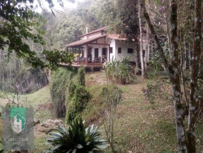 Casa em Condomnio para Venda, em Terespolis, bairro Quebra Frascos, 5 dormitrios, 3 banheiros, 1 sute