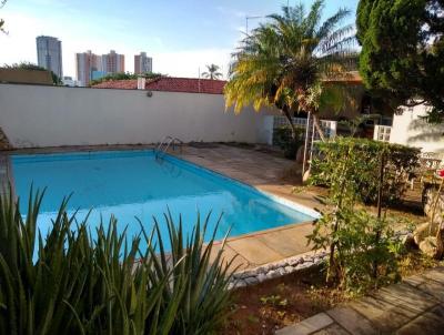 Casa para Venda, em Taubat, bairro Jardim das Naes, 2 dormitrios, 4 banheiros, 2 sutes, 5 vagas