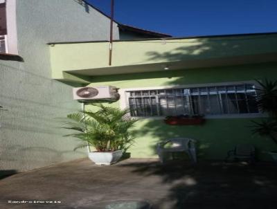 Casa Trrea para Venda, em Guarulhos, bairro Jardim bela vista, 2 dormitrios, 1 banheiro, 2 vagas