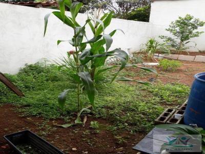 Casa para Venda, em Mogi das Cruzes, bairro Parque So Martinho, 2 dormitrios, 1 banheiro, 4 vagas