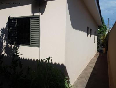 Casa para Venda, em Presidente Prudente, bairro Parque Residencial Nosaki, 3 dormitrios, 3 banheiros, 1 sute, 2 vagas