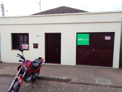 Casa para Venda, em Cachoeira do Sul, bairro SANTA HELENA, 3 dormitrios, 1 banheiro, 1 vaga