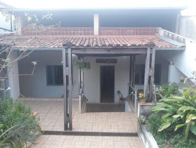 Casa para Venda, em Contagem, bairro Jardim Pérola, 3 dormitórios, 1 banheiro, 1 suíte, 2 vagas