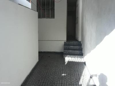 Casa para Locao, em Itapecerica da Serra, bairro PARQUE PARAISO, 1 dormitrio, 1 banheiro, 1 vaga