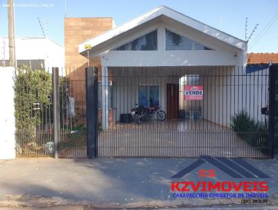 Casa para Venda, em Mandaguau, bairro VILA ALTO DA GLORIA, 3 dormitrios, 2 banheiros, 2 vagas