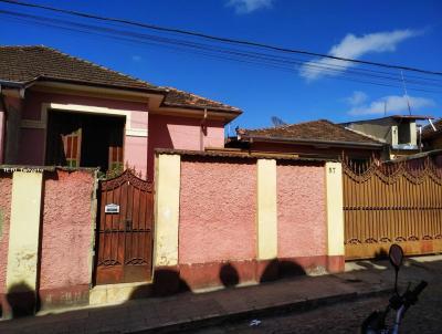 Casa para Venda, em So Joo del Rei, bairro Centro, 3 dormitrios, 3 banheiros, 1 sute, 4 vagas