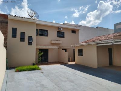Casa para Venda, em Presidente Prudente, bairro Jardim Maracana, 3 dormitrios, 2 banheiros, 4 vagas