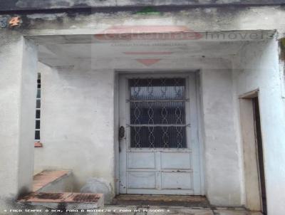 Casa para Venda, em Taubat, bairro Centro, 4 dormitrios, 1 banheiro, 1 vaga