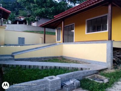 Casa para Venda, em Guapimirim, bairro Iconha, 2 dormitrios, 2 banheiros, 1 sute, 3 vagas