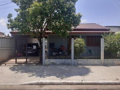 Casa para Venda, em Canoas, bairro Harmonia, 2 dormitrios, 1 banheiro, 2 vagas