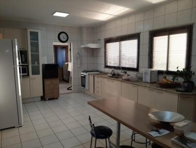 Apartamento para Venda, em Presidente Prudente, bairro Vila Machadinho, 3 dormitrios, 4 banheiros, 1 sute, 2 vagas