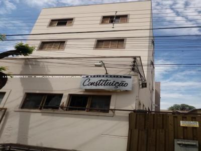 Apartamento para Venda, em Presidente Prudente, bairro RESIDENCIAL CONSTITUIO, 2 dormitrios, 1 banheiro, 1 vaga