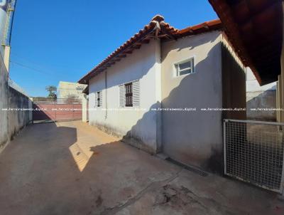 Casa para Venda, em Garça, bairro Cascata, 3 dormitórios, 2 banheiros, 1 suíte, 2 vagas