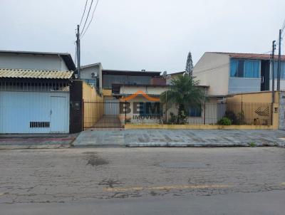 Casa para Venda, em Itajaí, bairro Cidade Nova, 2 dormitórios, 3 banheiros, 1 suíte, 1 vaga