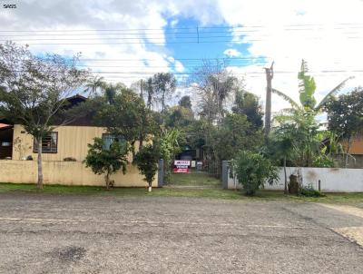 Casa para Venda, em Unio da Vitria, bairro Sagrada Famlia, 3 dormitrios, 1 banheiro, 2 vagas