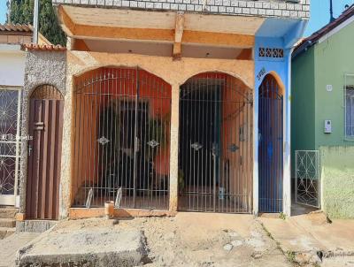 Casa para Venda, em So Joo del Rei, bairro Vila Santa Terezinha, 3 dormitrios, 1 banheiro, 1 sute