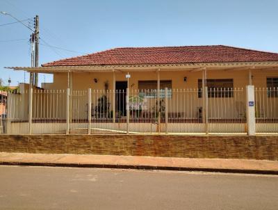 Casa para Venda, em Platina, bairro Centro, 3 dormitrios, 2 banheiros, 4 vagas