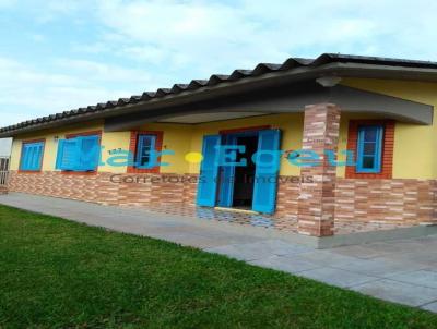 Casa para Venda, em Cidreira, bairro Centro, 3 dormitrios, 3 banheiros, 1 sute