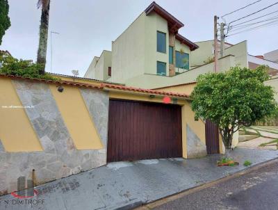 Casa / Sobrado para Venda, em Mogi das Cruzes, bairro Vila Oliveira, 4 dormitrios, 2 banheiros, 1 sute, 4 vagas