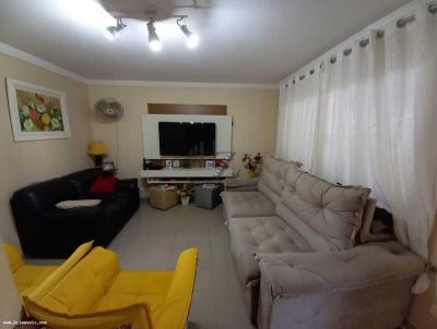 Casa / Sobrado para Venda, em Guarulhos, bairro Jardim Bom Clima, 3 dormitrios, 4 banheiros, 4 vagas