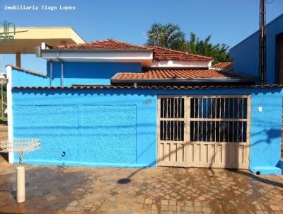 Casa para Venda, em Jardinpolis, bairro Centro, 2 dormitrios, 1 banheiro, 1 sute, 1 vaga