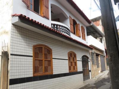 Casa para Venda, em Manhuau, bairro Santo Antnio, 3 dormitrios