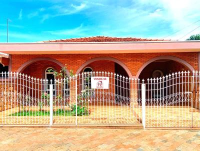 Casa para Venda, em Tamba, bairro Jardim M. Meirelles, 5 dormitrios, 2 banheiros, 2 vagas