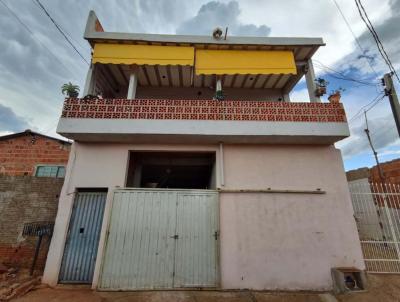 Casa para Venda, em Salto Grande, bairro Vila So Paulo, 4 dormitrios, 2 banheiros, 2 vagas