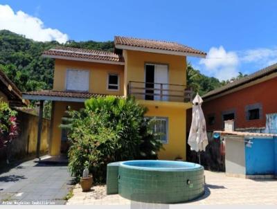 Casa para Venda, em Guaruj, bairro Praia do Guaiuba, 4 dormitrios, 4 banheiros, 1 sute, 5 vagas