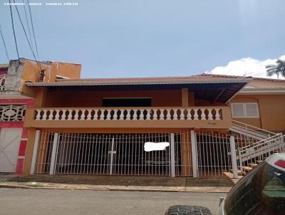 Casa / Sobrado para Venda, em Bragana Paulista, bairro VILA GATO, 3 dormitrios, 2 banheiros, 1 sute, 1 vaga