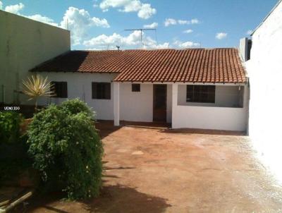 Casa para Venda, em Arapongas, bairro Jardim Santo Antnio, 2 dormitrios, 1 banheiro, 4 vagas