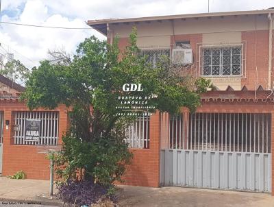 Sobrado para Venda, em Cuiab, bairro Centro-Norte, 3 dormitrios, 3 banheiros, 1 sute, 2 vagas